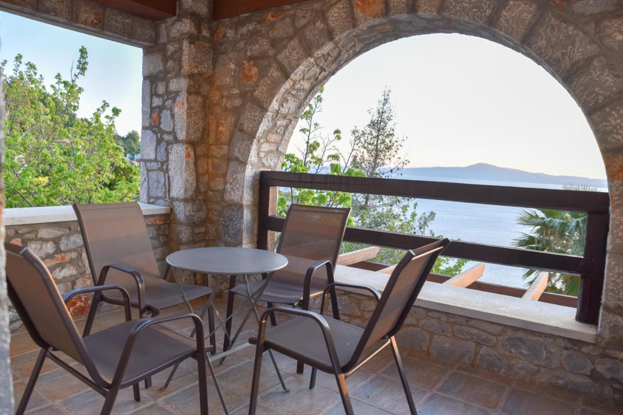 Ryalos Villas Каламата Экстерьер фото
