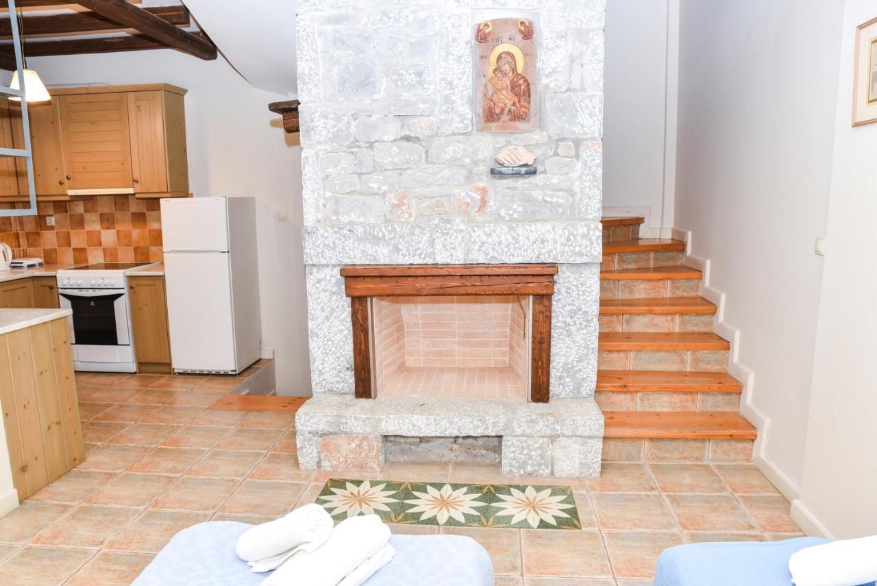Ryalos Villas Каламата Экстерьер фото